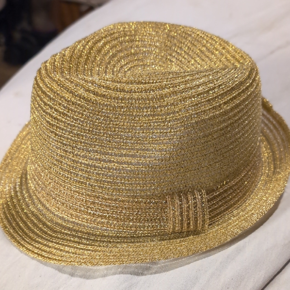 Stylish Gold Woven Hat